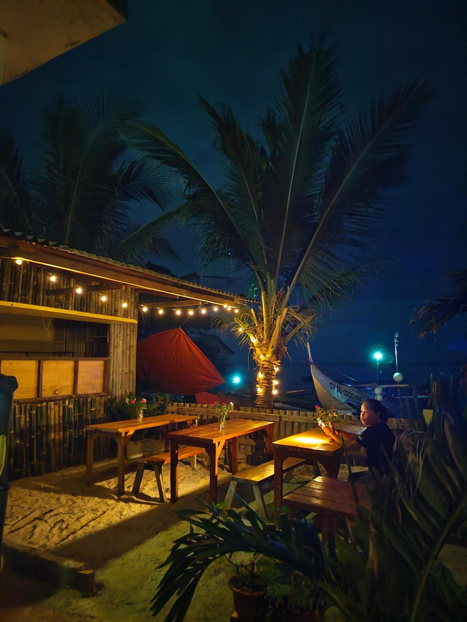 Kobe'S Beachfront Haven Siquijor Exterior foto