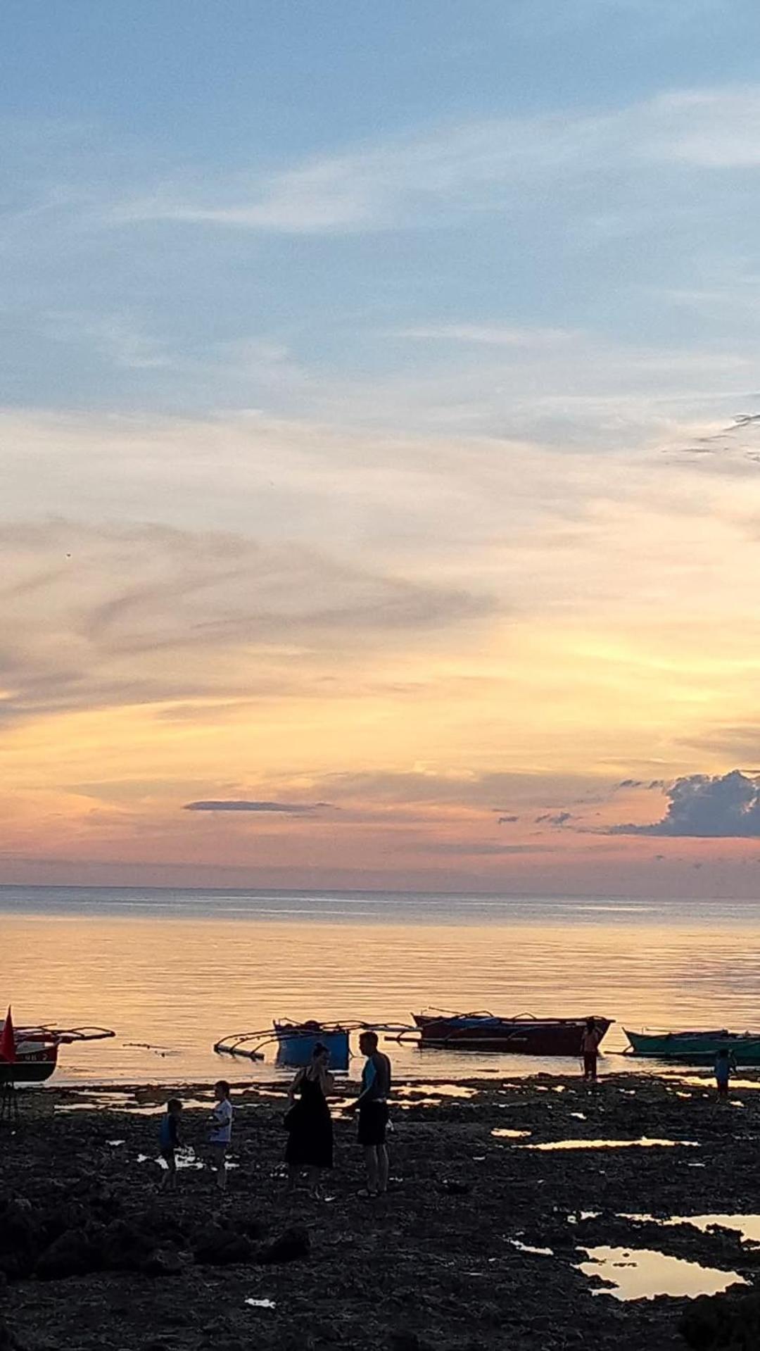 Kobe'S Beachfront Haven Siquijor Exterior foto