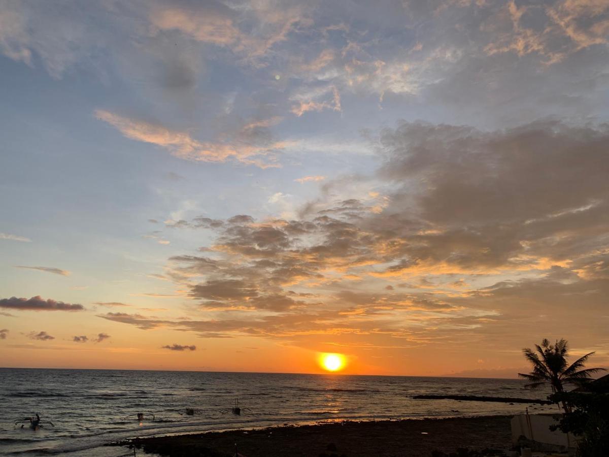 Kobe'S Beachfront Haven Siquijor Exterior foto