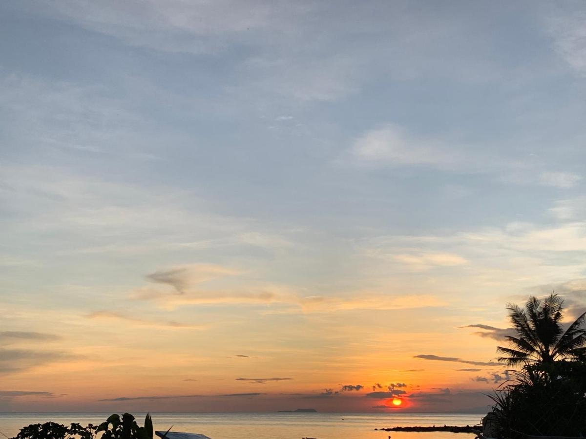 Kobe'S Beachfront Haven Siquijor Exterior foto